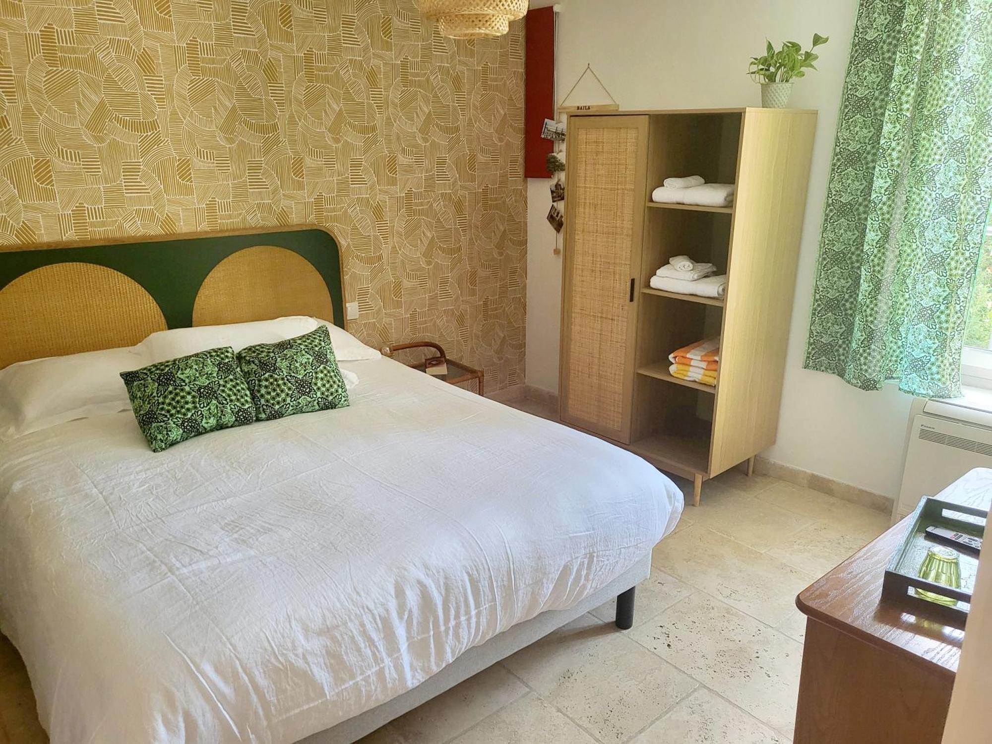 Bed and Breakfast La Rose Du Vent Saint-Pons-de-Mauchiens Zewnętrze zdjęcie